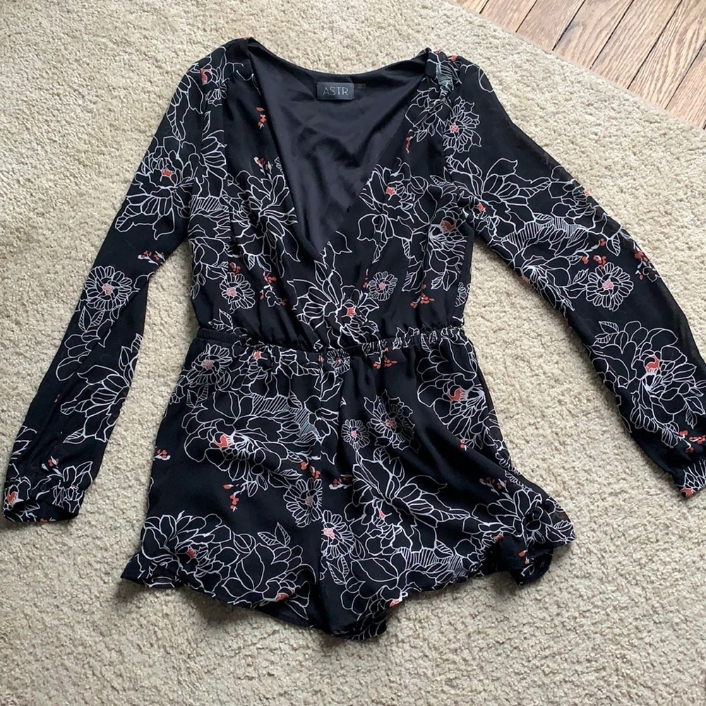 Flowered romper